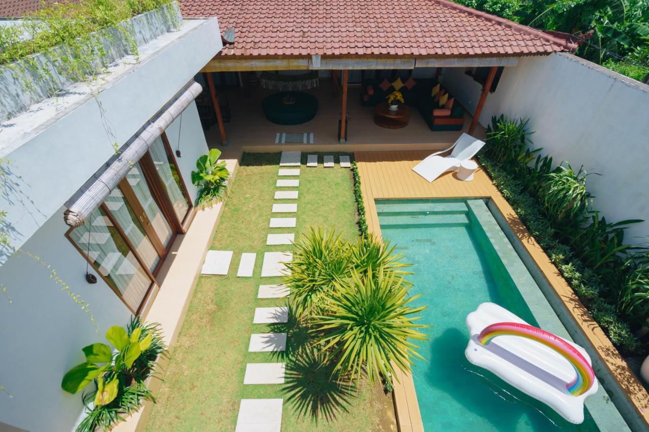 Villa Orked 3 With Family Room Seminyak Εξωτερικό φωτογραφία