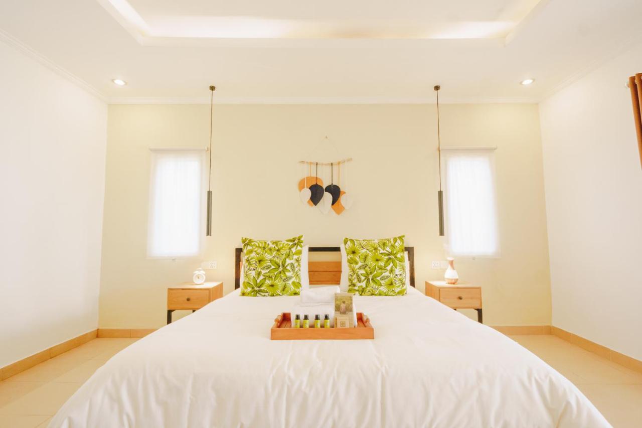 Villa Orked 3 With Family Room Seminyak Εξωτερικό φωτογραφία