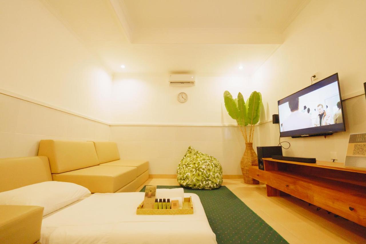 Villa Orked 3 With Family Room Seminyak Εξωτερικό φωτογραφία
