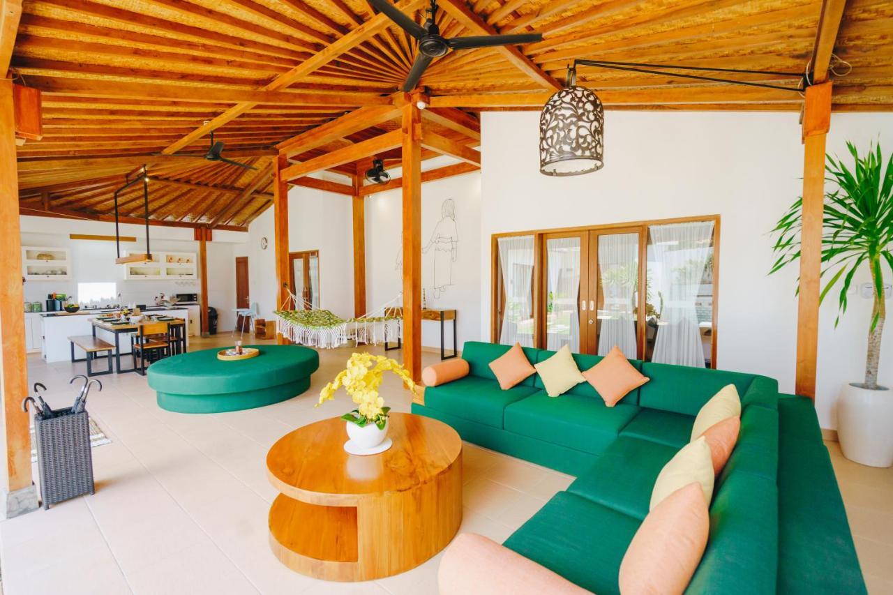 Villa Orked 3 With Family Room Seminyak Εξωτερικό φωτογραφία