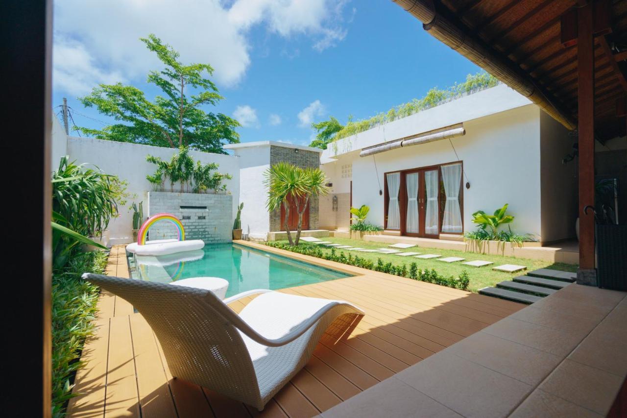 Villa Orked 3 With Family Room Seminyak Εξωτερικό φωτογραφία